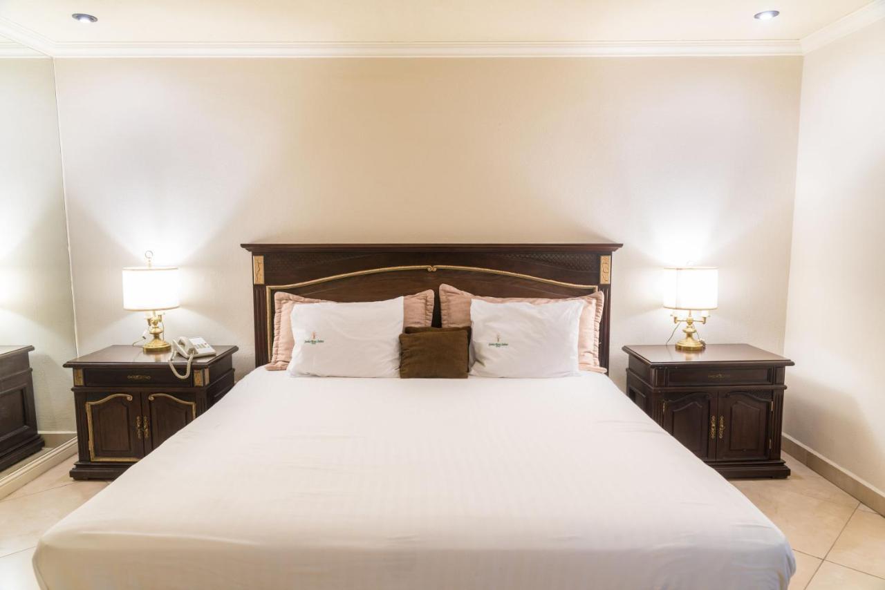 Rose Hotel Μοντερέι Εξωτερικό φωτογραφία