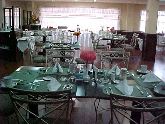 Rose Hotel Μοντερέι Εστιατόριο φωτογραφία
